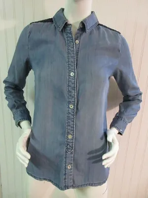 Anthropologie blouse by Holding Horses XS thumbnail 1
