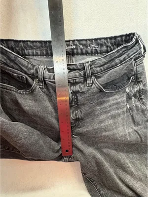 Old Navy Curvy OG Straight Jeans Women’s 10 Black Gray Distressed High Rise thumbnail 6