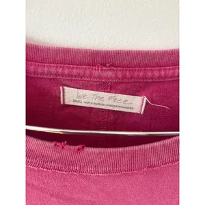 We The Free Free People Magenta Pink Long Sleeve Distressed Pocket Tee Small thumbnail 2