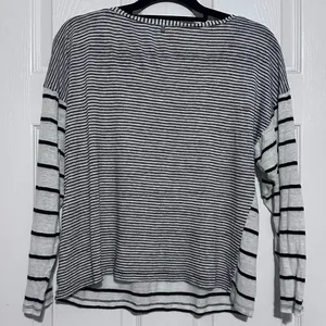 ALICE + OLIVIA Long Sleeve Linen Blend Shirt‎ Black White Stripe Womens Medium thumbnail 2