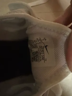 Nike Air Max 270 Shoes Women’s thumbnail 4