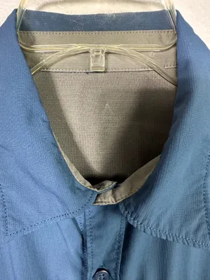 Ascend Fishing Shirt Size M Men's Long Sleeve Bass Pro Blue Outdoor Lightweight In good preowned condition fishing shirt lightweight long sleeve button down fabric thumbnail 7