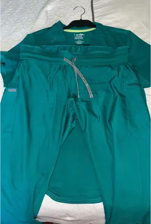 Landau Hunter Green Scrub Set thumbnail 1