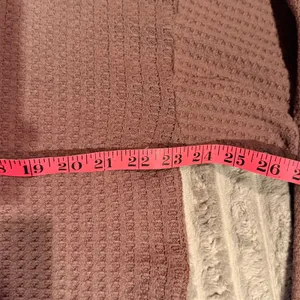 American Eagle Women XL Waffle Knit Mock Neck Top Mauve Long Sleeve Relaxed Fit thumbnail 4