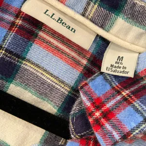 L.L. Bean Size M Blue Red 100% Cotton Plaid Flannel Button Up Pajama Top thumbnail 8
