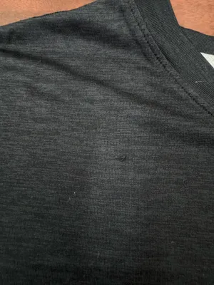 Under Armour Mens Loose Fit Heatgear Black Short Sleeve Tee Size X-Large thumbnail 2