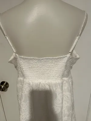 Nanette Lepore White‎ Sleeveless Embroidered Dress With Pockets- Size 14. thumbnail 3