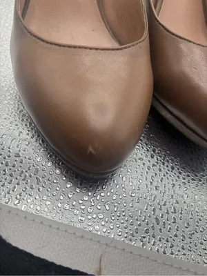 Franco Sarto Darren Leather Pumps Nude Tan Taupe Heeled Shoes Size 7.5 thumbnail 2