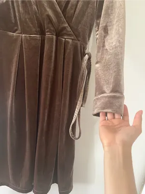 Brown Velvet Wrap Midi Dress Medium Romantic Western Prairie Cottagecore thumbnail 4
