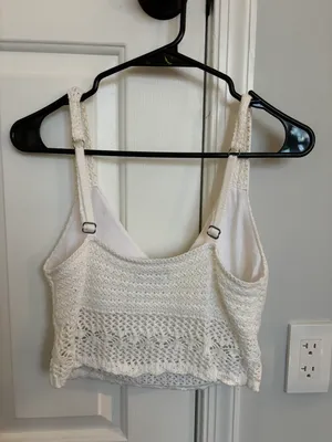 Hollister Tank thumbnail 2