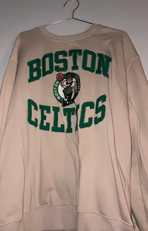 Boston Celtics Crewneck NBA Sweatshirt thumbnail 1