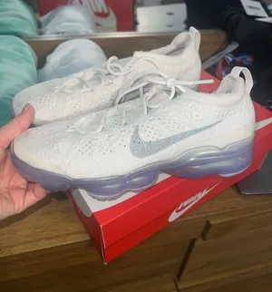 Nike Shoes Running thumbnail 1