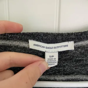 EUC | American‎ Eagle Outfitters women’s long soft knit cardigan — small thumbnail 4
