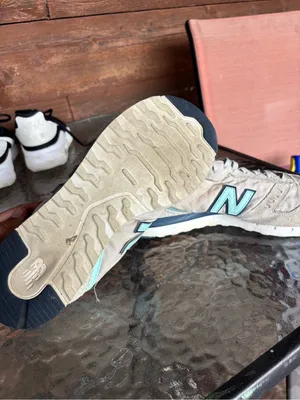 New Balance Beige Sneakers with Mint Blue 'N' Accent thumbnail 2