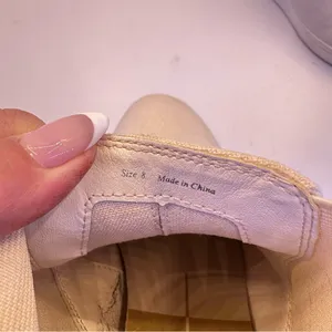 Dolce Vita Canvas Hidden Wedge Sneakers Size 8 Tan Camo Heel High Top Booties thumbnail 10