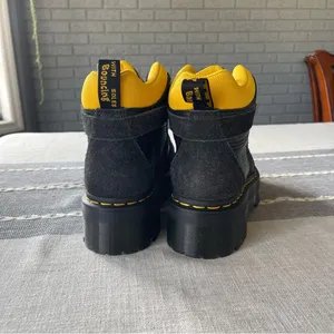 NEW Dr. Martens Zuma Hiker Quad Platform Boots Black Women’s Size 8 thumbnail 5