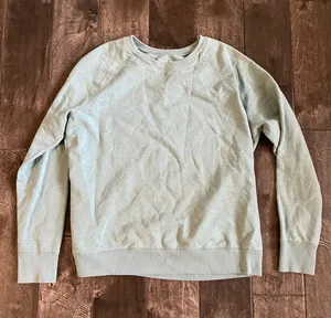 Light green crewneck thumbnail 1