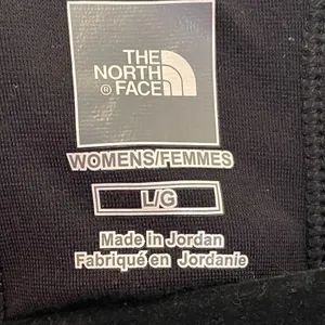 The North Face Abby Dress Womens L Black Racer Back Pocket Stretch Athleisure‎ thumbnail 3