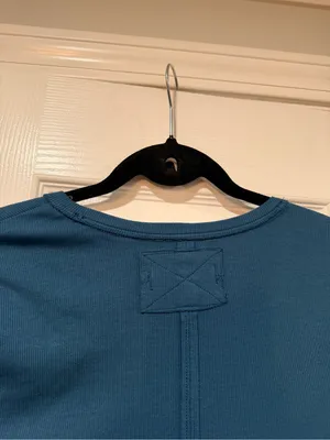 NWOT We The Free Size L Free People Ribbed V-Neck Long Sleeve Fitted Top Raw Hem thumbnail 10