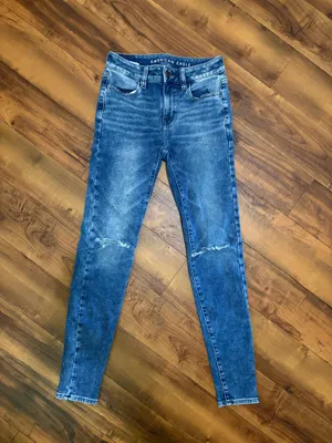 American Eagle Hi-Rise Jeggings thumbnail 2