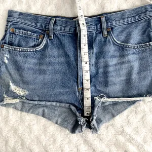 Agolde Blue Medium Wash Denim Grudge Parker Distressed Vintage Fit Shorts 30 thumbnail 10