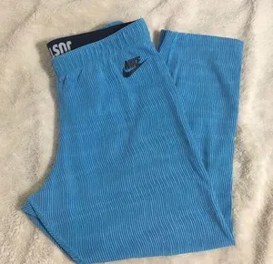 Nike Blue Crop Leggings Size Large thumbnail 1