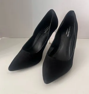 Classic Black Pointed-Toe Women's Pumps by Marc New York thumbnail 1