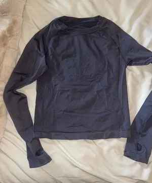 Workout Top Size M thumbnail 1