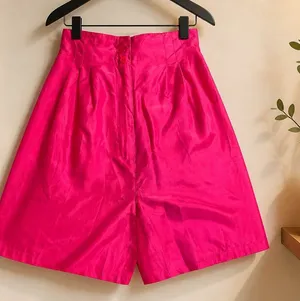 Leena Studio Vintage Hot Pink 100% Silk Pleated Bermuda Shorts thumbnail 1