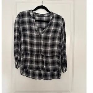Abercrombie & Fitch Black White Plaid Peplum Button Front Top M thumbnail 2