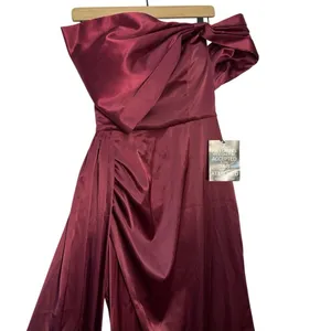 Moda Glam Vienna Statement Bow Gown With Sash‎ Merlot Size 6 Prom Wedding Guest thumbnail 8