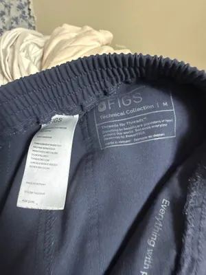 FIGS scrub pants thumbnail 2