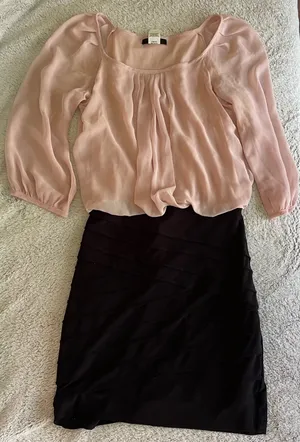 B. Smart Dress thumbnail 1