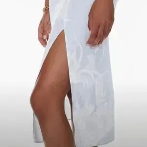 Aritzia Babaton Eames Skirt in Blue/Silver thumbnail 3