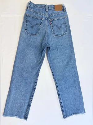 Levi's Ribcage Straight Ankle Jeans – Dance Around (Medium Wash) – 27 thumbnail 8