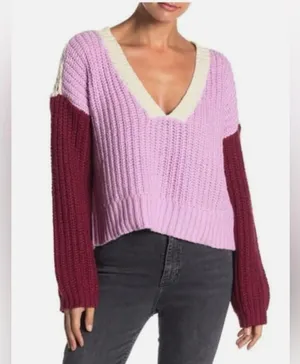 Wildfox Woven Women’s Pinkish Lavendar Cream Sweater Size Large thumbnail 2