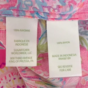 Lilly Pulitzer Pink Isle Quinna Shell Me Something Good V Neck Short Sleeve Top thumbnail 7