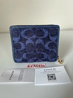 Coach Snap Wallet In Signature Chenille thumbnail 3