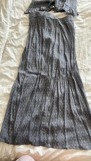 Forever 21 Skirt matching set thumbnail 1