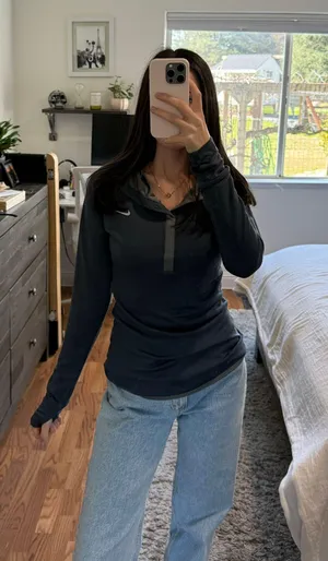 Nike Long Sleeve Running Top thumbnail 1