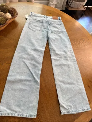 Aeropostale light wash distressed low rise wide leg jeans 000R thumbnail 8