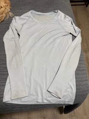 Lululemon Swiftly Tech Long Sleeve thumbnail 1