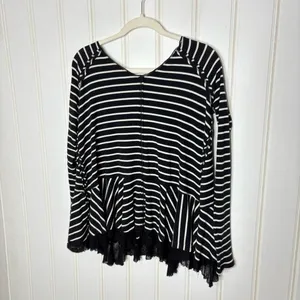 We The Free Free People Black White Striped Peplum Thermal V-Neck Top XS 883 thumbnail 3