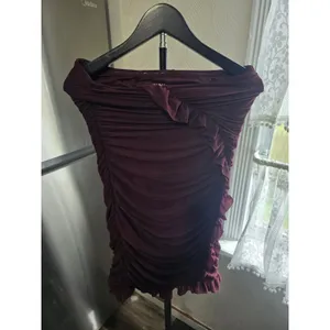 Wild Fable Women’s Burgundy Strapless Ruched Ruffle Hem Bodycon Mini Dress Size S thumbnail 3