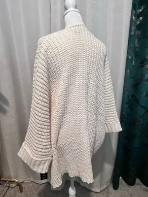 White Knitted Cardigan thumbnail 3