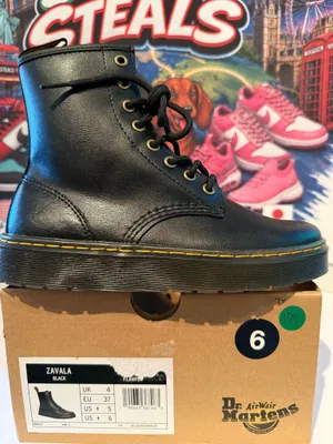 Dr Martens Zavala size 5W with certification of authenticity thumbnail 1