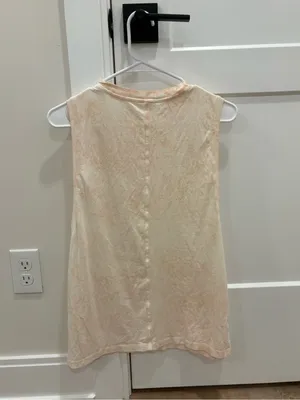 Lululemon All Yours Tank Size Medium thumbnail 3