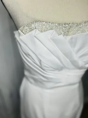 Davids Bridal Wedding Dress Sz 4 Beaded Bustline A-Frame Full Skirt White thumbnail 4