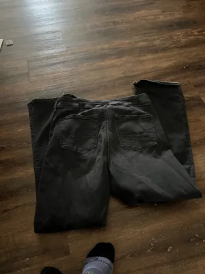 American Eagle Outfitters women’s Black Jeans - Classic Fit thumbnail 4
