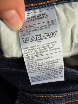 Old Navy Curvy Profile Bootcut Jeans Size 14 Standard Dark Wash Stretch thumbnail 4